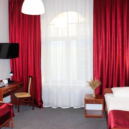 Hotel Lothus Breslau Exterior foto