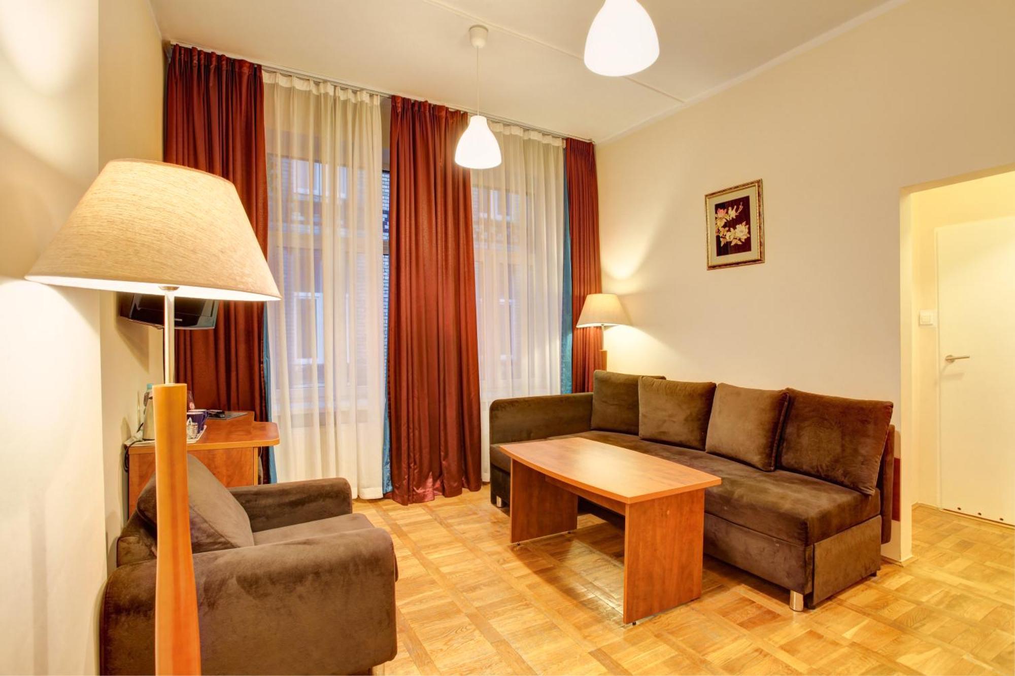 Hotel Lothus Breslau Exterior foto